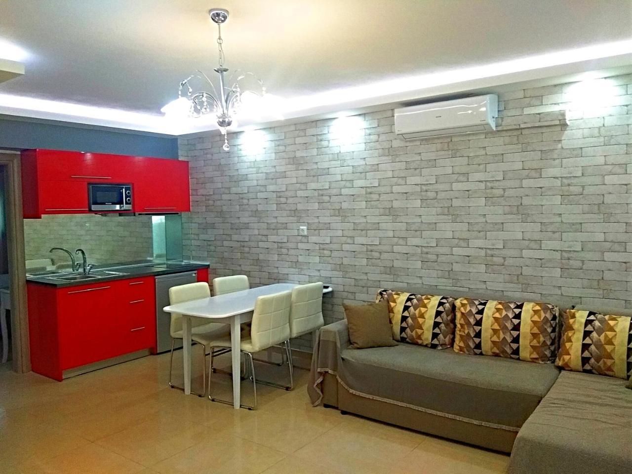 Iros Apartment เนอาเปรามอส ภายนอก รูปภาพ